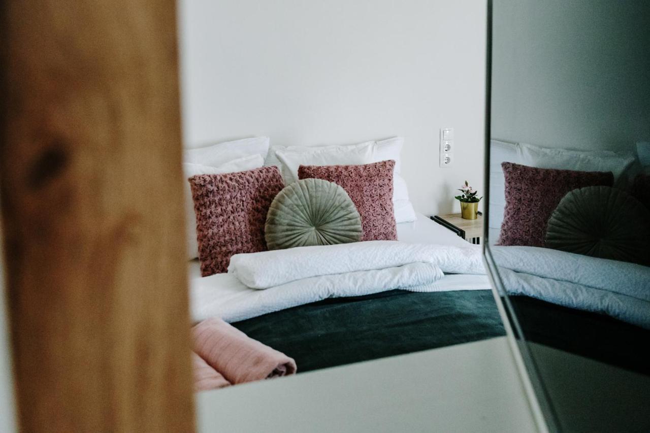 Smaragd Apartman 杰尔 外观 照片